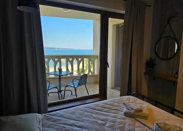 Comfy Flat Sea View & Wi-fi דירה