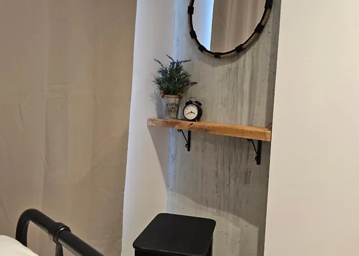 דירה Comfy Flat Sea View & Wi-fi וארנה