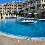 Апартамент Comfy Flat Sea View & Wi-fi Варна