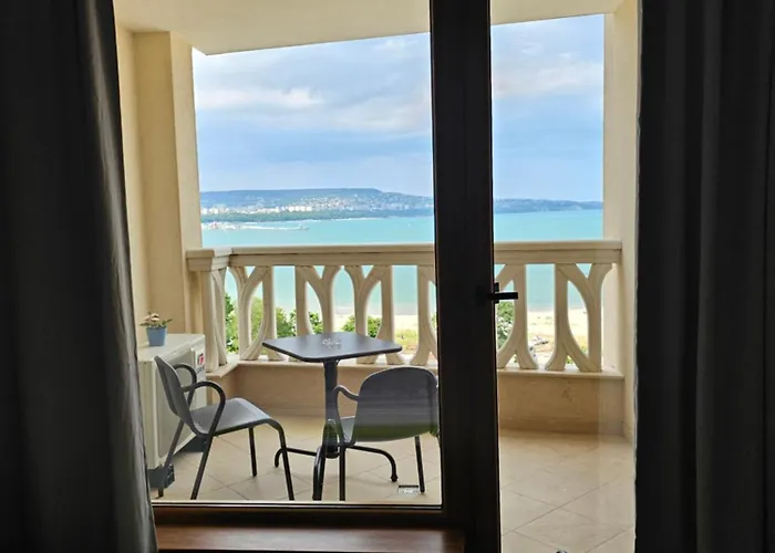 Apartmán Comfy Flat Sea View & Wi-fi *